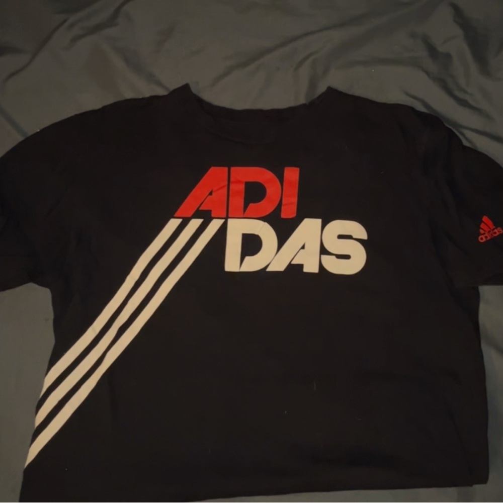 Adidas L fits like a M